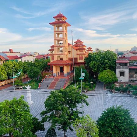 Viet Huong Hotel Ніньбінь Екстер'єр фото