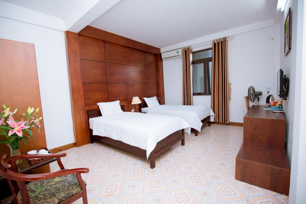 Viet Huong Hotel Ніньбінь Екстер'єр фото