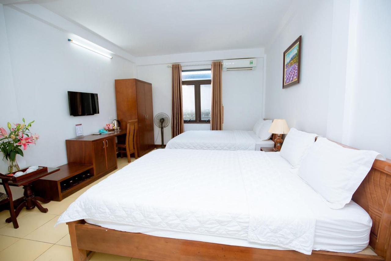 Viet Huong Hotel Ніньбінь Екстер'єр фото