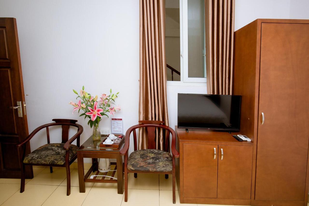 Viet Huong Hotel Ніньбінь Екстер'єр фото