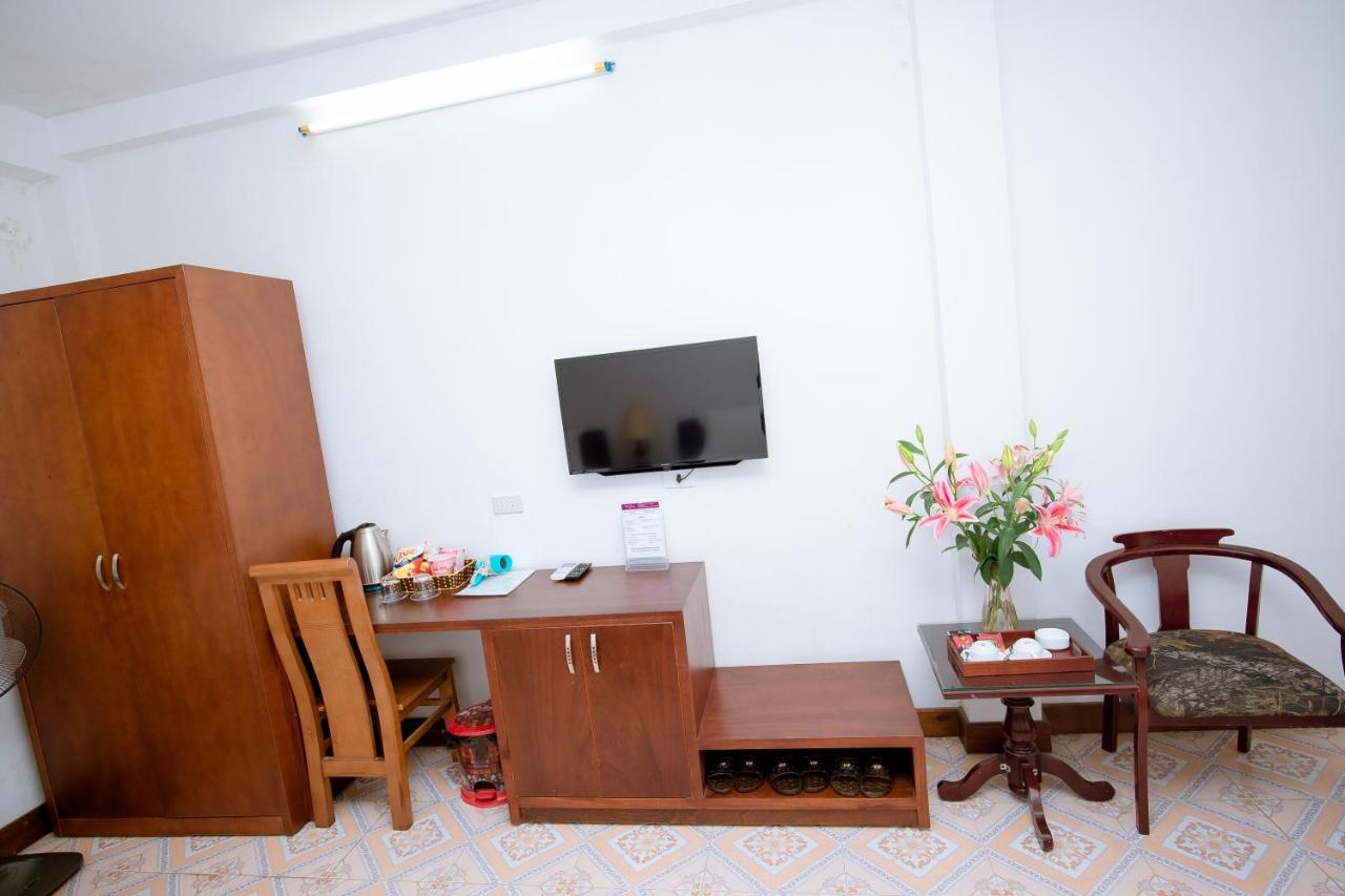 Viet Huong Hotel Ніньбінь Екстер'єр фото